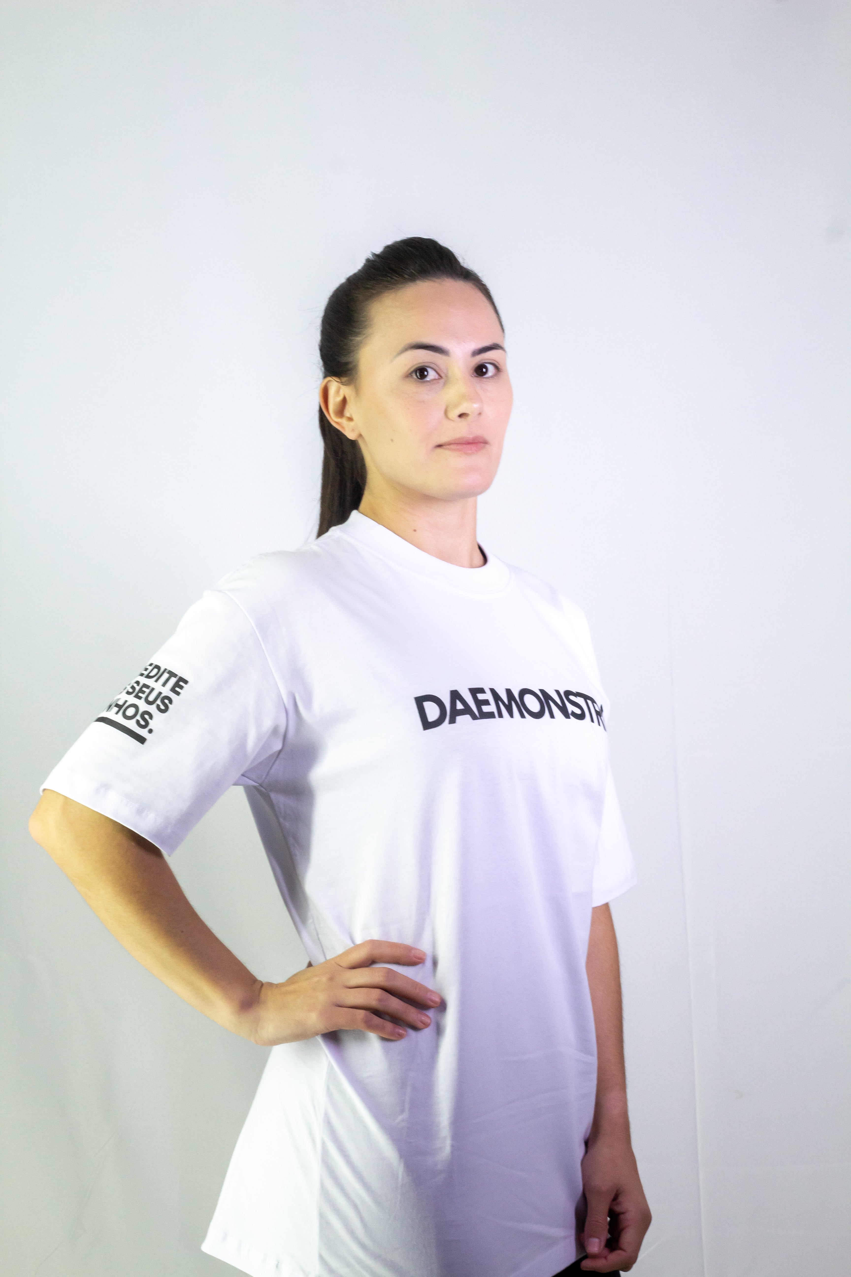 Camiseta Daemonstro World Cup - Branca